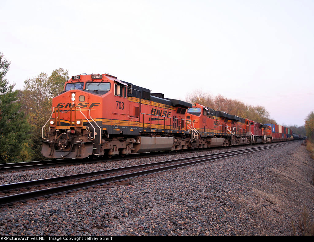 BNSF 703